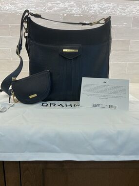 Brahmin Leia (EUC) and Britt Coin purse (NWT) in Anchor Mystic